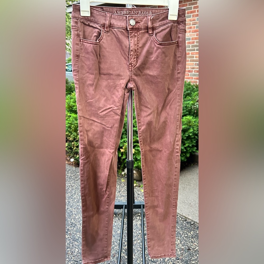 American eagle outfitters super stretch skinny jeans.
